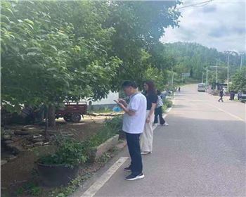 萬通公司組織，農(nóng)村特色公路觀摩活動